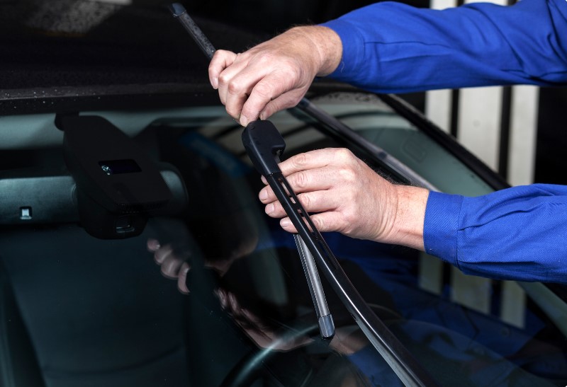 Dodatna oprema za auto metlice brisača