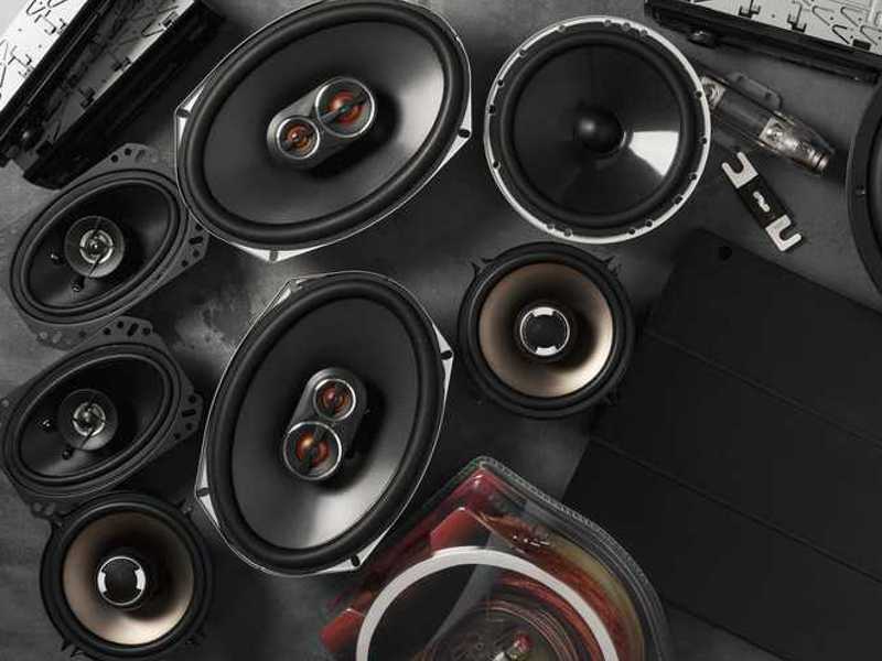 Auto akustika za uravnotežen zvuk tijekom vožnje.