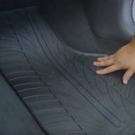 Gumijasti tepisi za auto kao zaštita i praktično rješenje Gumijasti tepisi za auto